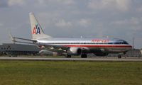 N938AN @ MIA - American - by Florida Metal