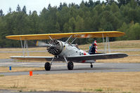 N45300 @ PLU - 1941 N3N taxing in for Cubs and Classics. - by Eric Olsen