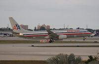 N943AN @ MIA - American