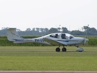PH-USL @ EHTX - landing - by Volker Leissing