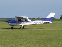 PH-VSF @ EHTX - taxi to rwy after airshow - by Volker Leissing
