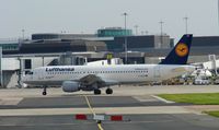 D-AIZG @ EGCC - At Manchester - by Guitarist