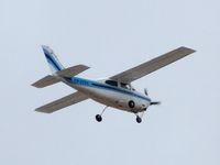 CP-2751 - Arriving to El Trompillo - by confauna