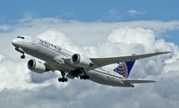 N20904 @ KLAX - United, is here during take off at Los Angeles Int'l(KLAX) - by A. Gendorf