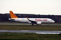 TC-DCG @ EKCH - TC-DCG taxing for takeoff on rw 04R