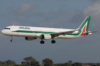 EI-IXH photo, click to enlarge
