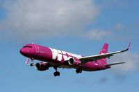 TF-MOM @ EKCH - TF-MOM about to land rw 22L - by Erik Oxtorp
