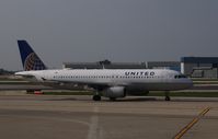 N411UA @ KORD - Airbus A320