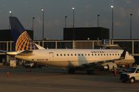 N142SY @ KORD - ERJ 170-200 LR