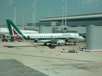 EI-RDJ @ LIRF - ERJ-170LR Alitalia - by Christian Maurer