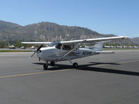 N2104H @ SZP - 2007 Cessna 172S SKYHAWK SP, Lycoming IO-360-L2A 180 Hp, CS prop, taxi back after landing 22 - by Doug Robertson