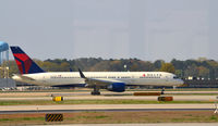 N661DN @ KATL - Landing Atlanta - by Ronald Barker