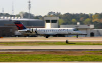 N914EV @ KATL - Landing Atlanta - by Ronald Barker