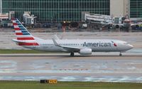 N965NN @ MIA - American