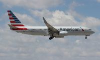 N972AN @ MIA - American