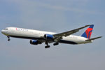 N828MH @ EGLL - On short finals at LHR