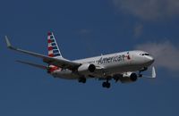 N947NN @ KORD - Boeing 737-800 - by Mark Pasqualino