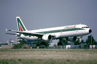 I-BIXS @ EHAM - ALITALIA TEAM