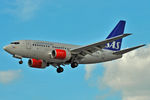 LN-RRR @ EGLL - On short finals at LHR