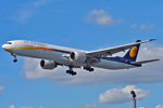 VT-JEQ @ EGLL - On short finals at LHR