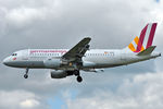 D-AKNF @ EGLL - On short finals at LHR