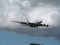 A6-EOH @ NZAA - on finals to AKL - by magnaman