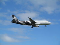 ZK-OJS @ NZAA - on finals at AKL - by magnaman