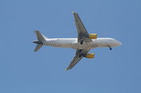 EC-MCU @ EBBR - Flight VY8994 on approach to RWY 07