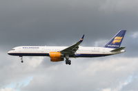 TF-ISD @ EBBR - Flight FI554 is descending to RWY25L