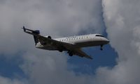 N905SW @ KORD - CL-600-2B19 - by Mark Pasqualino