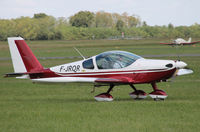 72RL @ LFOQ - ULM salon Blois.