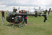 21AKI @ LFOQ - ULM salon Blois. - by Raymond De Clercq