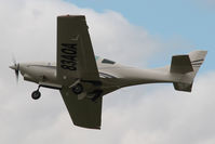 83AOA @ LFOQ - ULM salon Blois.