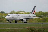 F-GPMC @ LFRB - Airbus A319-113, Take-off run rwy 25L, Brest-Bretagne airport (LFRB-BES) - by Yves-Q