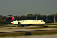 N934AT @ KATL - Taxi Atlanta - by Ronald Barker