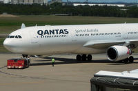 VH-QPA @ YBBN - At Brisbane - by Micha Lueck