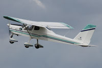 18OY @ LFOQ - ULM salon Blois. - by Raymond De Clercq