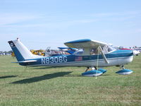 N8306G @ I74 - Cessna 150F - by Christian Maurer