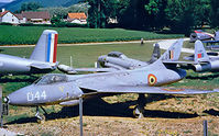 ID-44 - Hawker Hunter F.4 [AF/HCF/37] (Belgian Air Force) Savigny-les-Beaune~F 24/07/1998