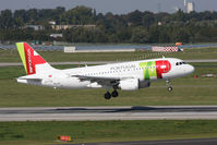 CS-TTB @ EDDL - Arriving - by Günter Reichwein