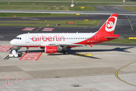 OE-LNE @ EDDL - Pushed back - by Günter Reichwein