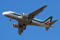 EI-IMU @ EGLL - Airbus A319-111 [5130] (Alitalia) Home~G 30/04/2015. On approach 27R.