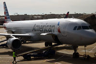 N192UW @ KATL - Atlanta - by Ronald Barker