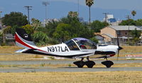 N917LA @ KRHV - California-based 2007 Sportstar Plus landing runway 31R at Reid Hillview Airport, San Jose, CA. - by Chris Leipelt