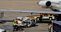 N911DE @ KATL - Refueling Atlanta - by Ronald Barker