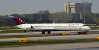 N939DL @ KATL - Taxi Atlanta - by Ronald Barker