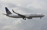 N33289 @ MIA - United - by Florida Metal