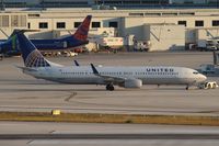 N39463 @ MIA - United - by Florida Metal