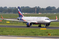 VQ-BSE @ EDDL - Taxiing to rwy 23L - by Günter Reichwein