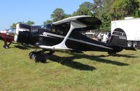 N52962 @ LAL - Beech Staggerwing